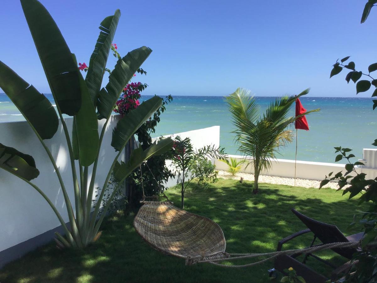 Bamboobeachvilla1 Ac New Oceanfront Pool Sunsetview Garden Kitchen Satellite Starlink Wi-Fi Dimiao Buitenkant foto